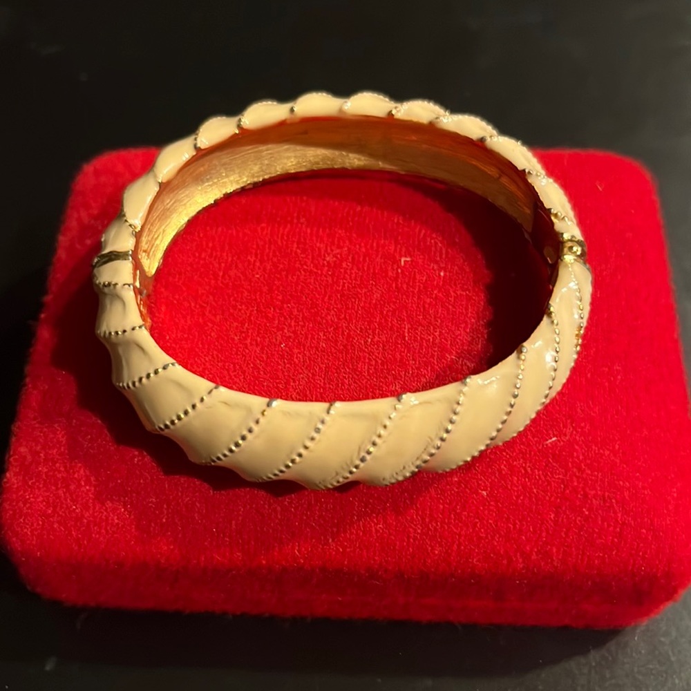 Vintage OLIN enamel and gold tone bracelet
